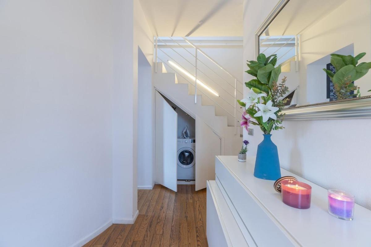 Loft 2 Steps By Duomo Cathedral Apartment Florence