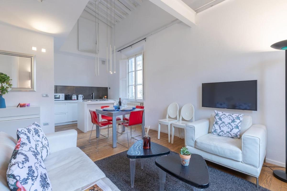 Loft 2 Steps By Duomo Cathedral Apartment *